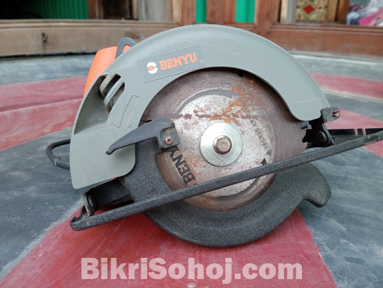 Circular saw